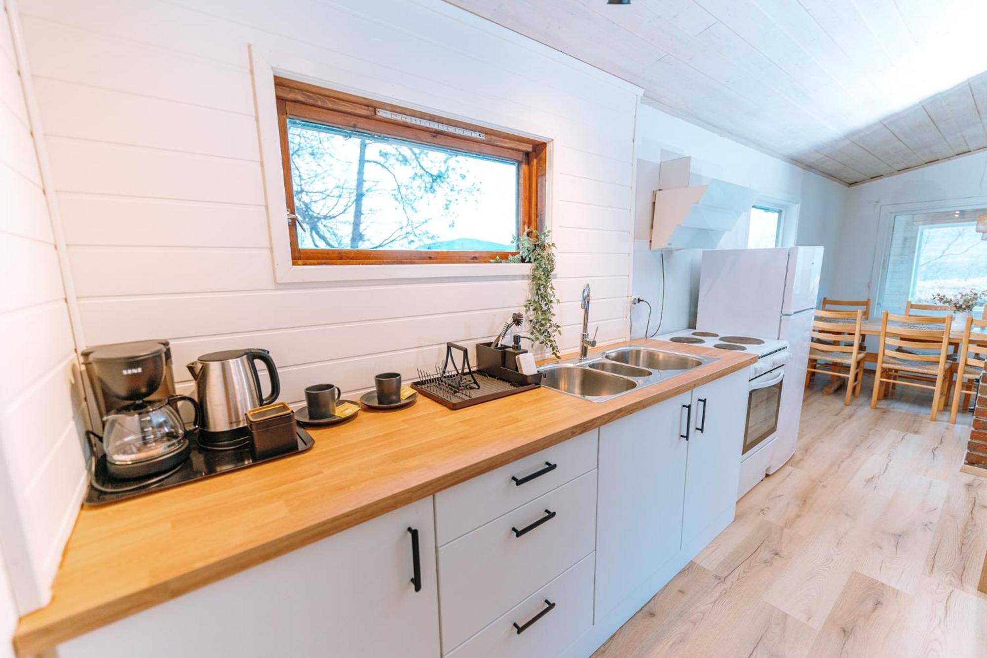 Hotel Nokling & Camping Hjelmeland Экстерьер фото